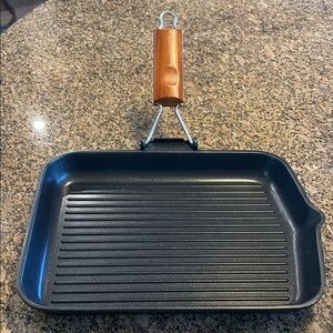 Non stick rectangular grill pan